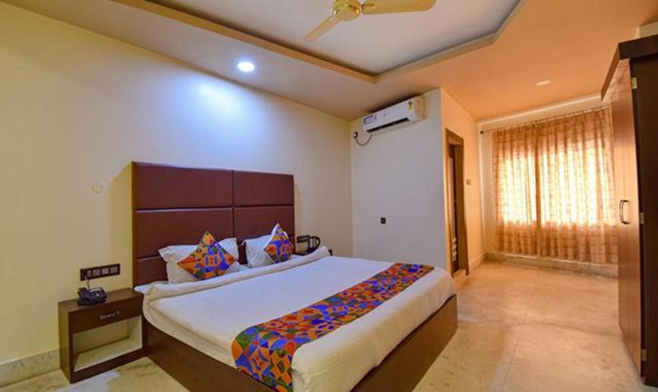 Fabhotel Rr Suites Guwahati Exterior foto